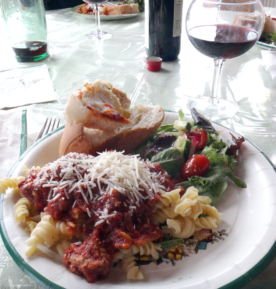 Kari's Spaghetti Sauce - Mines ski trip in Silverthorne, Colorado