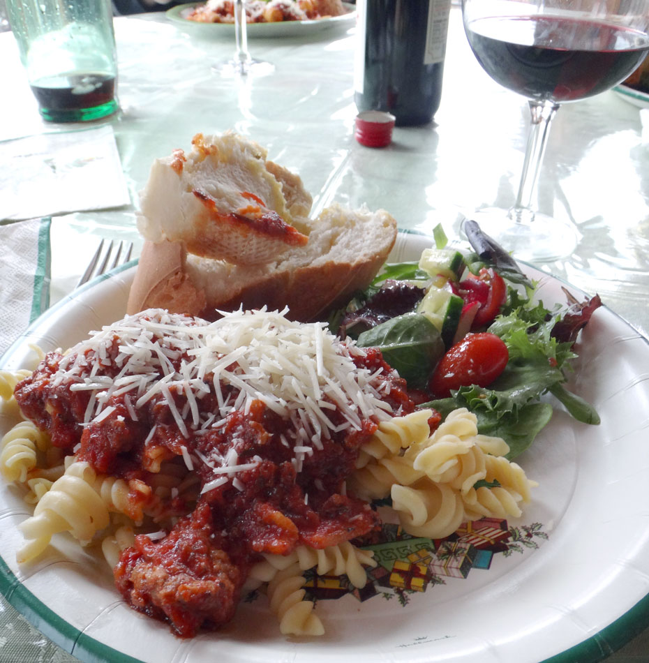 Kari's Spaghetti Sauce - Mines ski trip in Silverthorne, Colorado